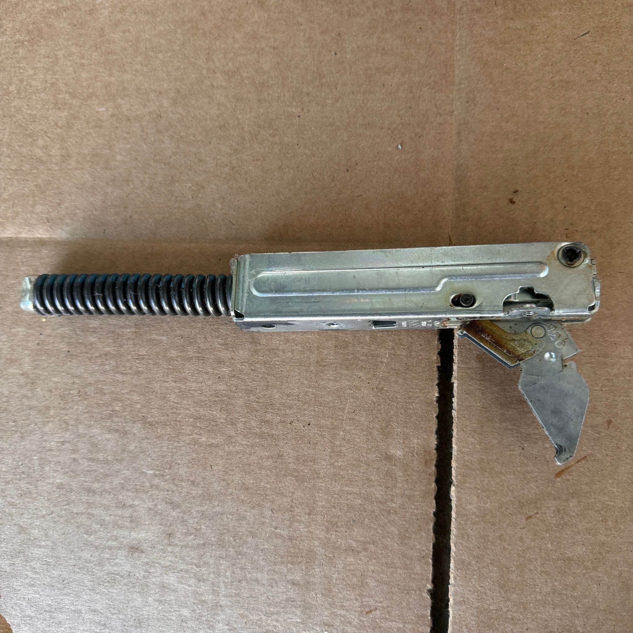 Samsung Range Oven Door Hinge DG94-00603A (Left Side) Samsung Range Oven Door Hinge DG94-00603A (Left Side)